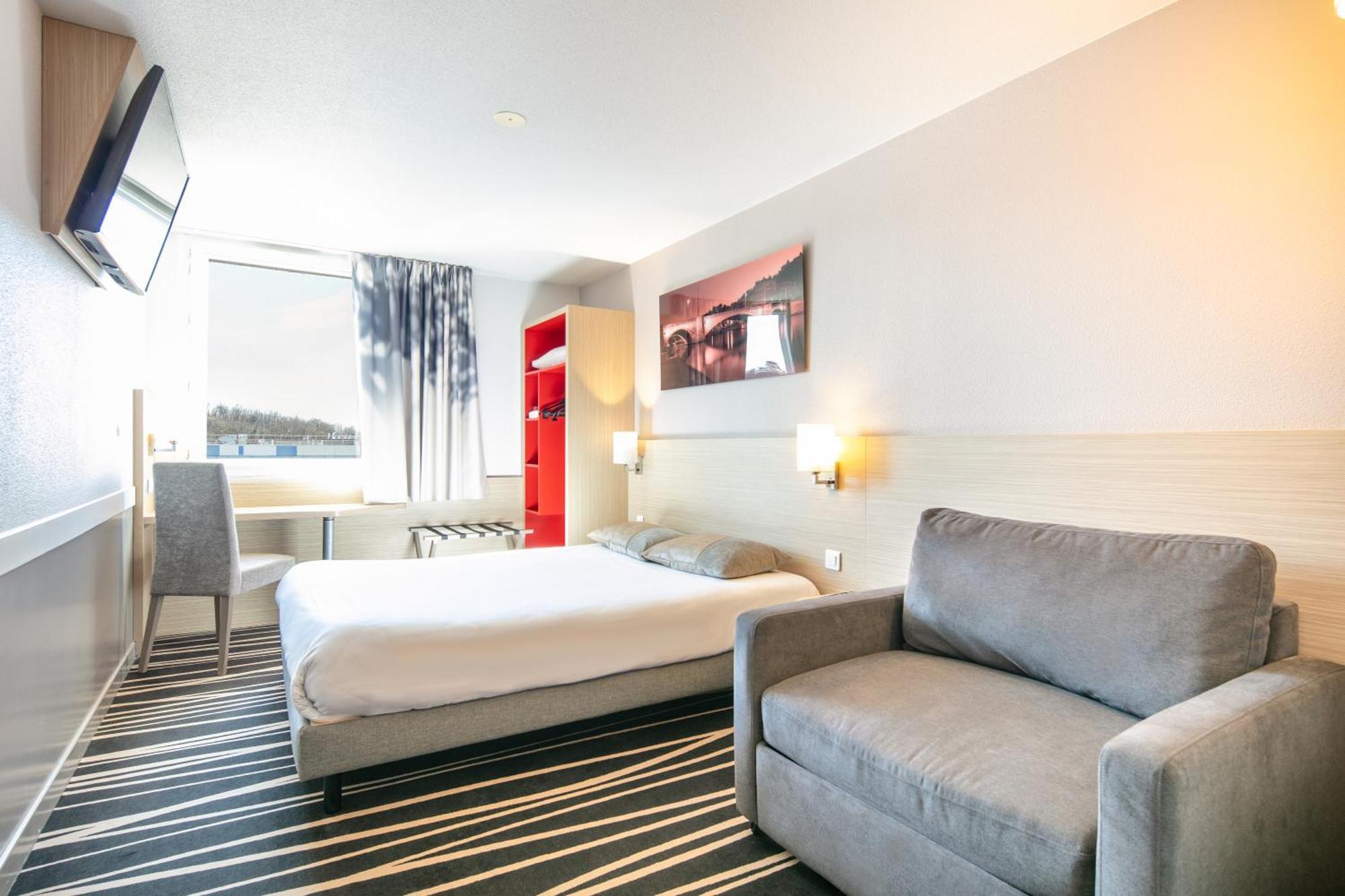 B&B Hotel Lyon Aeroport Saint-Quentin-Fallavier Εξωτερικό φωτογραφία