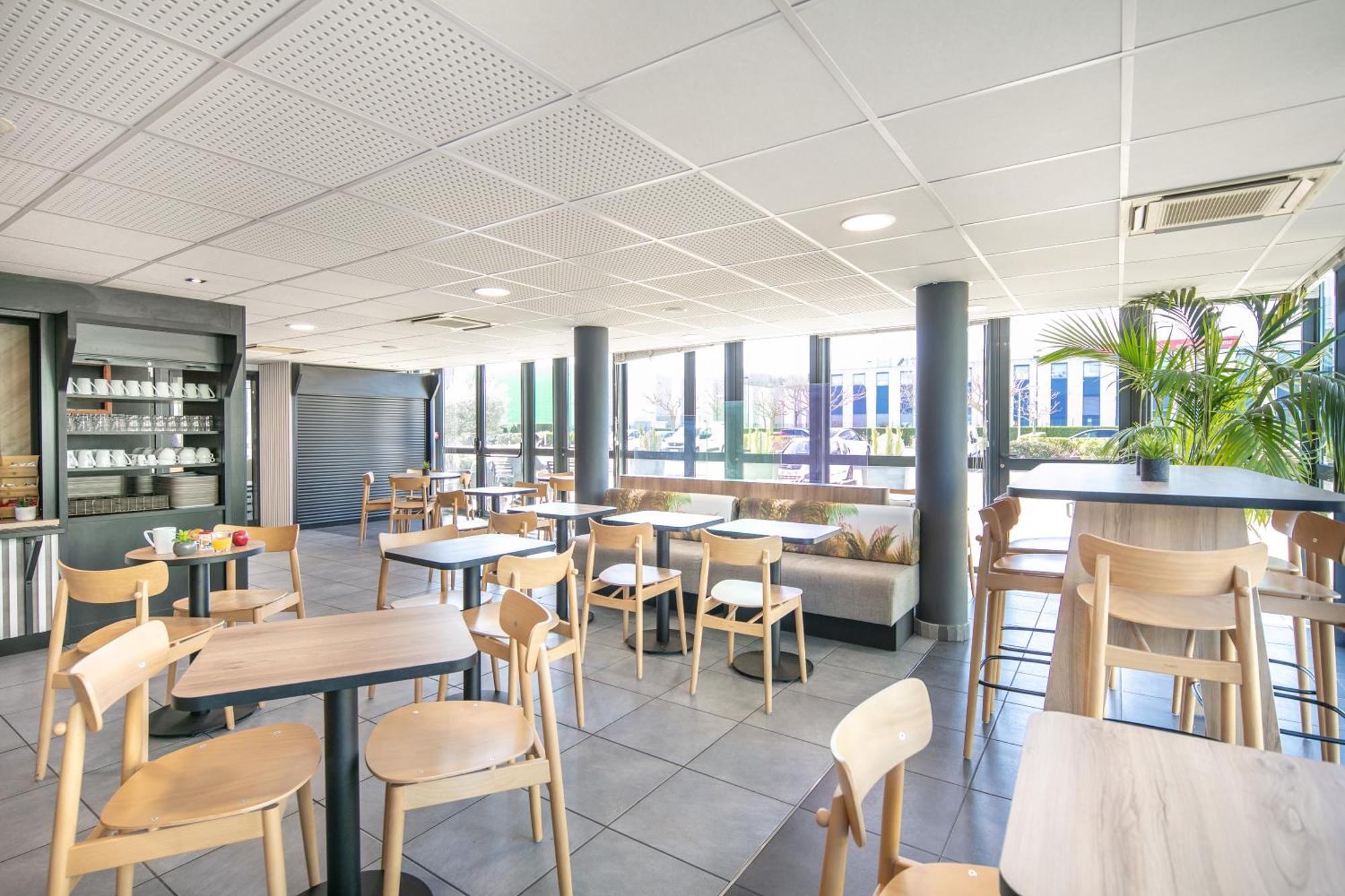 B&B Hotel Lyon Aeroport Saint-Quentin-Fallavier Εξωτερικό φωτογραφία